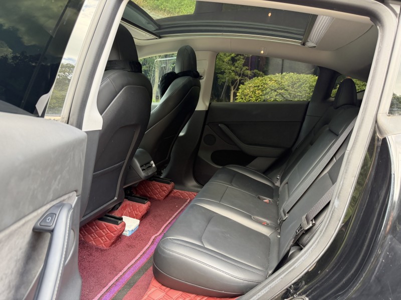 鹽城22年特斯拉MODEL Y4