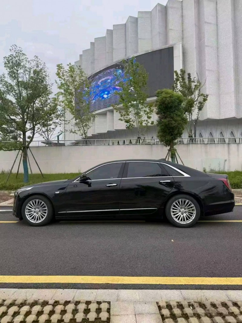 长沙22年凯迪拉克CT63