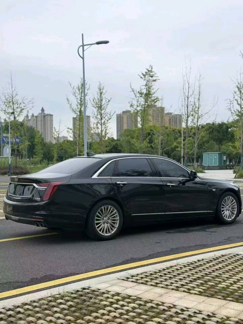 长沙22年凯迪拉克CT66