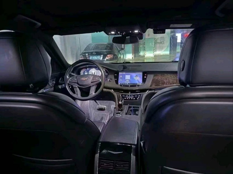 南通19年凱迪拉克CT64