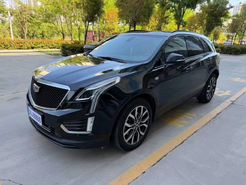 濟寧22年凱迪拉克XT52