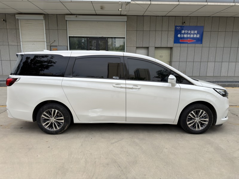 济宁20年别克GL84