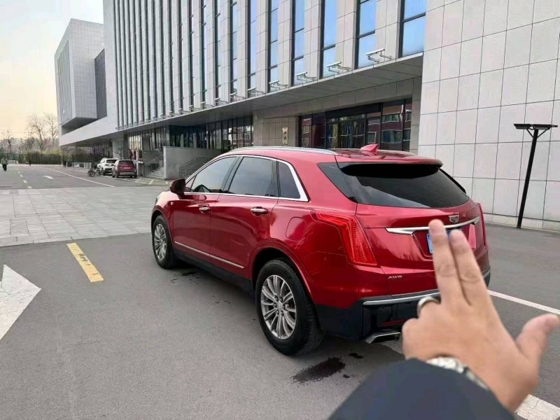濟南17年凱迪拉克XT54