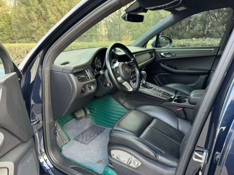 濱州19年保時捷Macan7