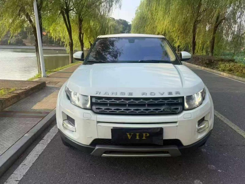 萍鄉15年路虎極光1