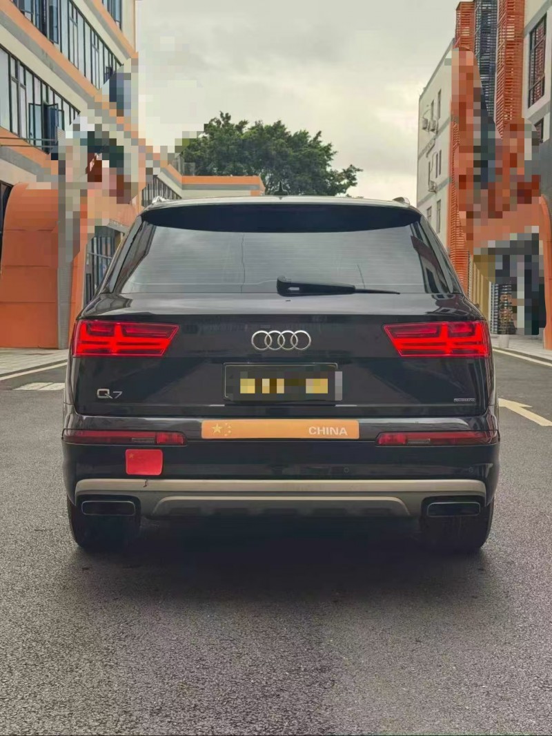 深圳17年奧迪Q79