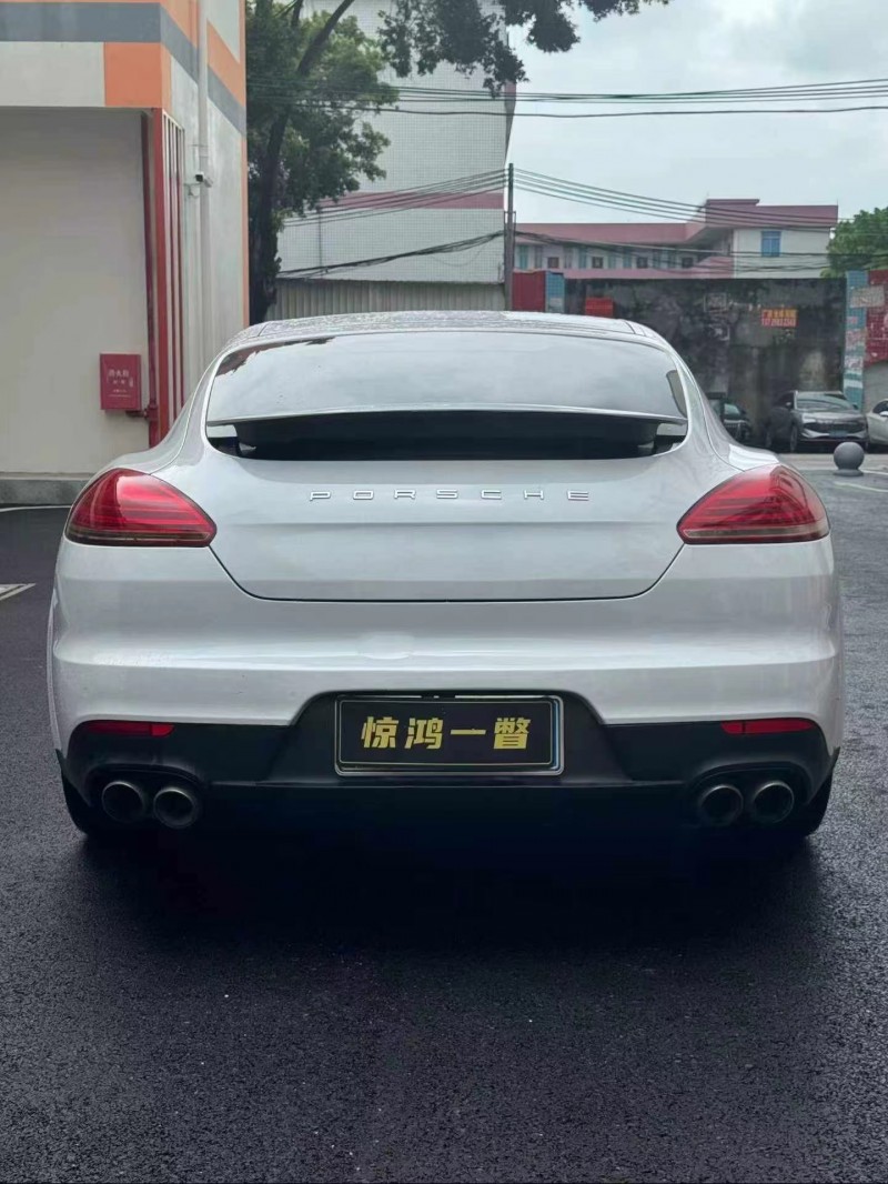 深圳16年保時捷帕拉梅拉9