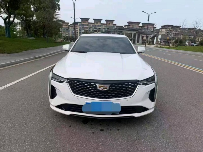 淮安21年凱迪拉克CT41