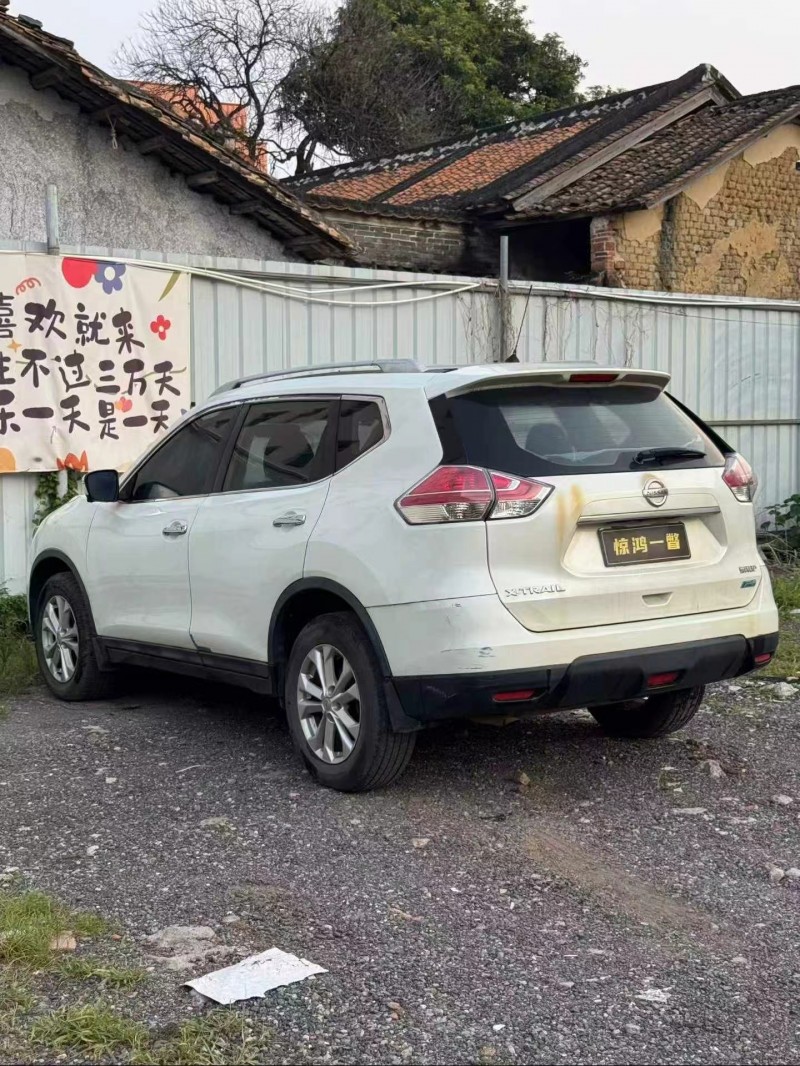 廣州15年日產奇駿4
