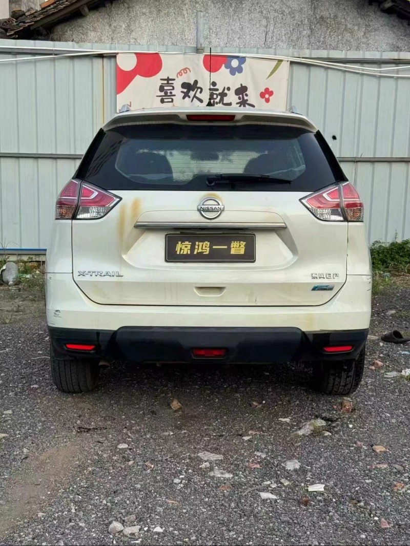 廣州15年日產奇駿9