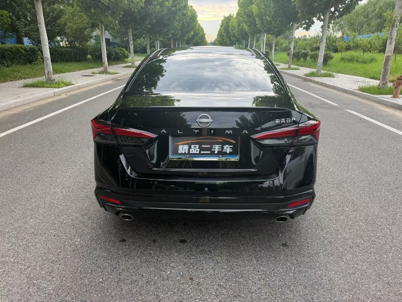 徐州23年日產天籟4