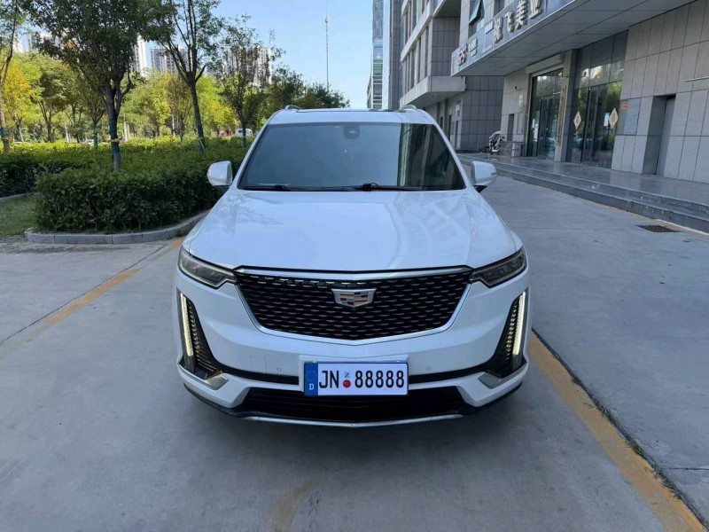 濟寧20年凱迪拉克XT61