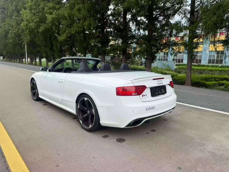 连云港16年奥迪RS58