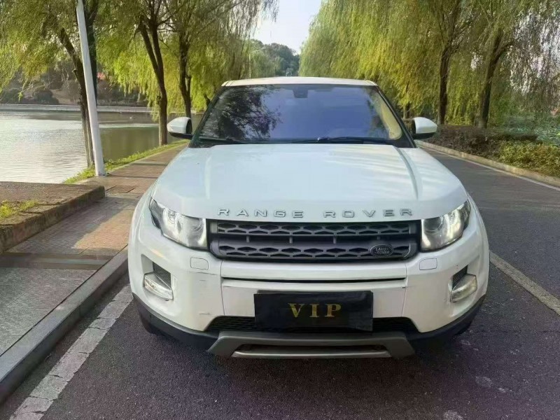 贛州15年路虎極光1