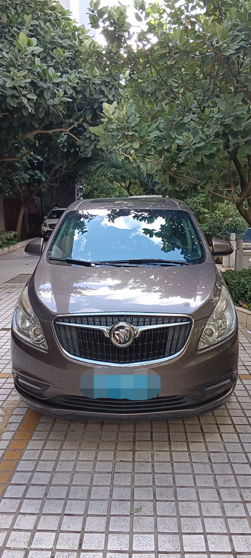 丽江18年别克GL81