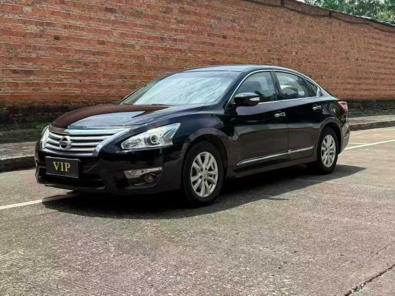 貴港14年日產天籟3
