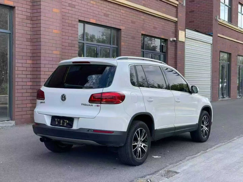 济宁14年大众途观7
