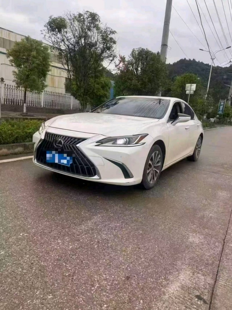 长沙24年雷克萨斯ES5
