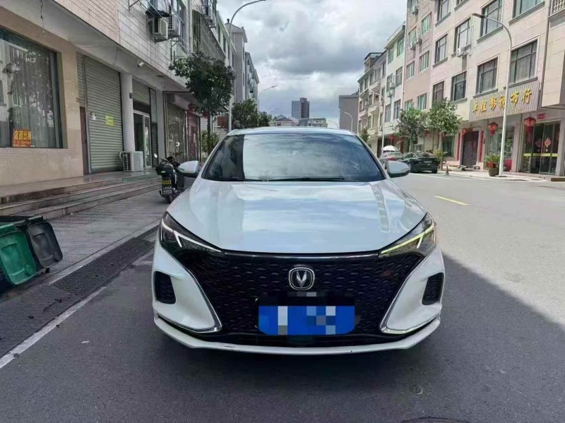 金華20年長安汽車逸動1