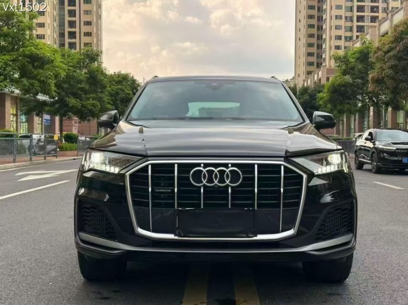 東莞23年奧迪Q71