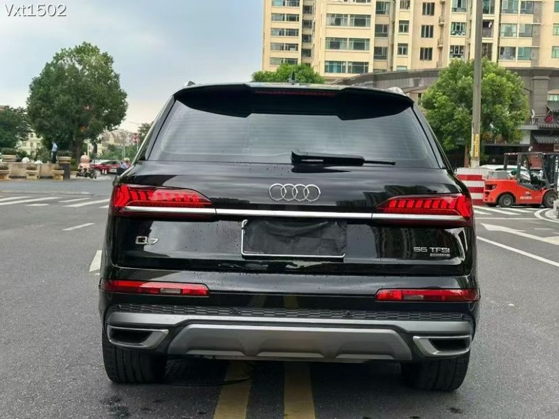 東莞23年奧迪Q79
