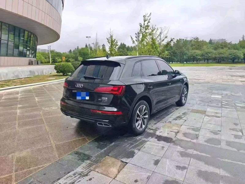 武漢23年奧迪Q55