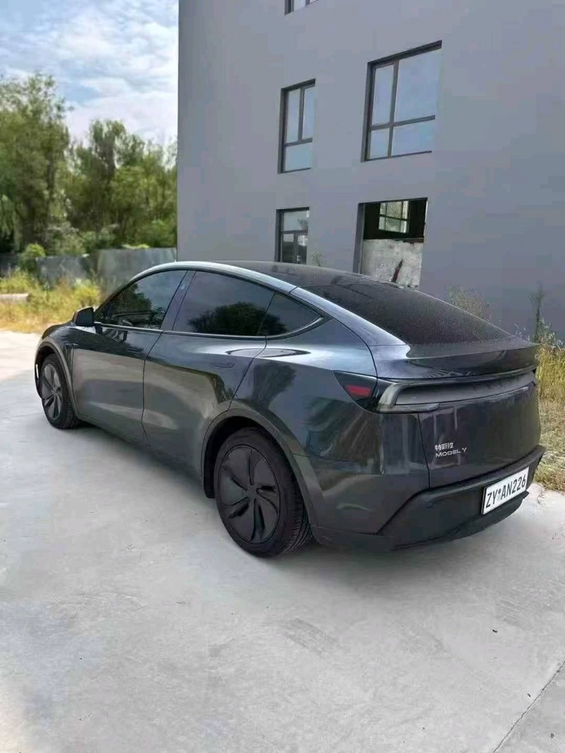 枣庄25年特斯拉MODEL Y7