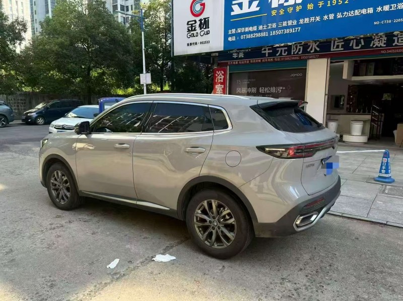 衡陽25年長安汽車CS555