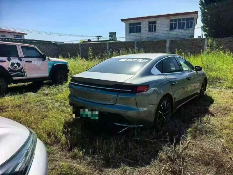 秦皇岛22年比亚迪汉8