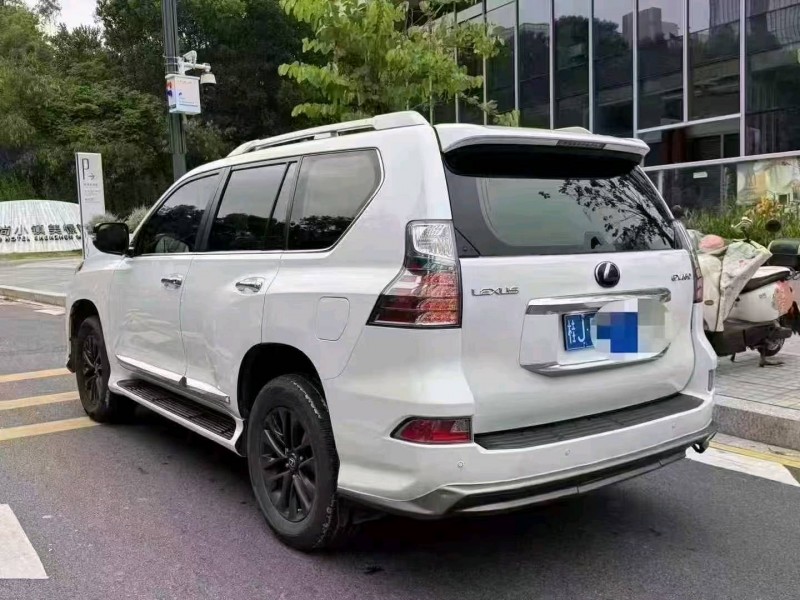 深圳20年雷克薩斯GX7