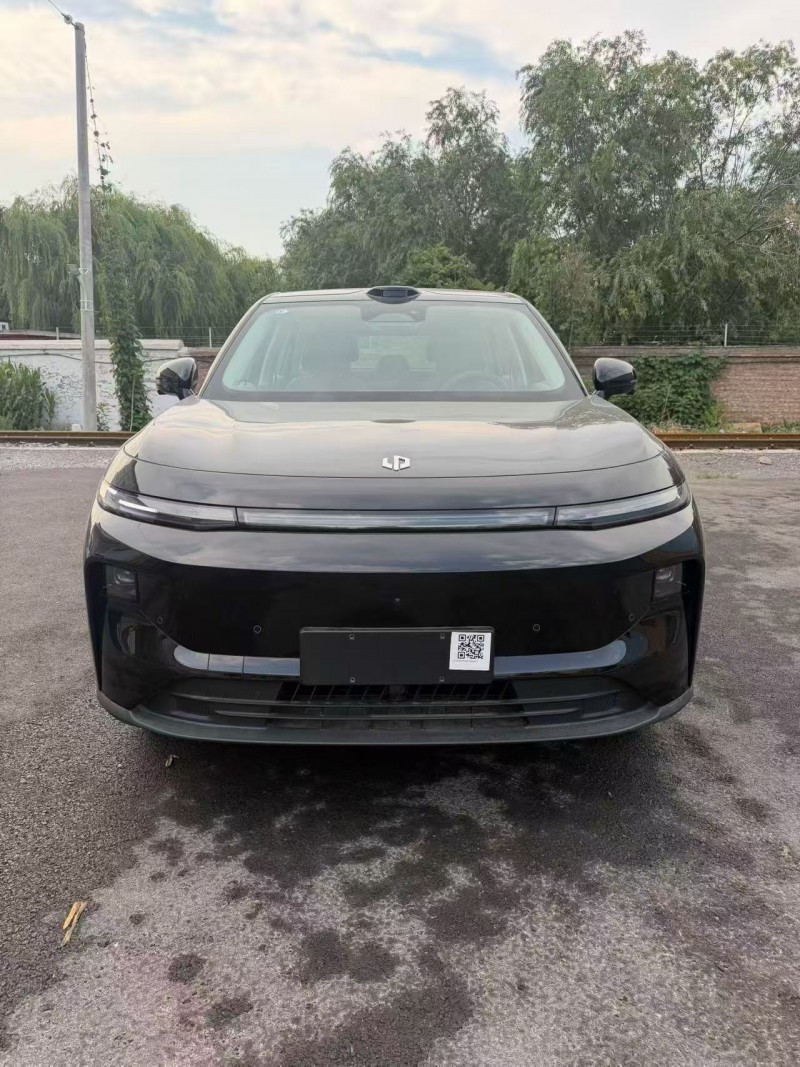 邢臺26年零跑汽車B101