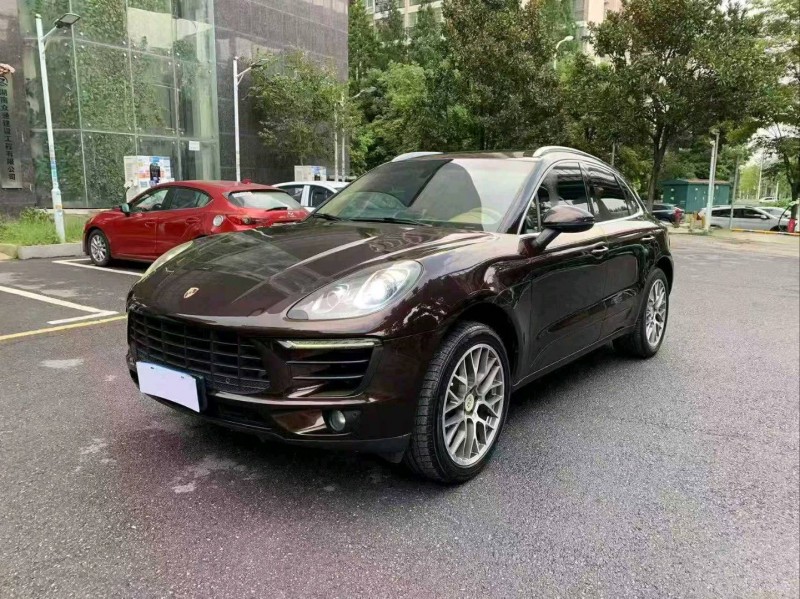 長沙15年保時捷Macan2