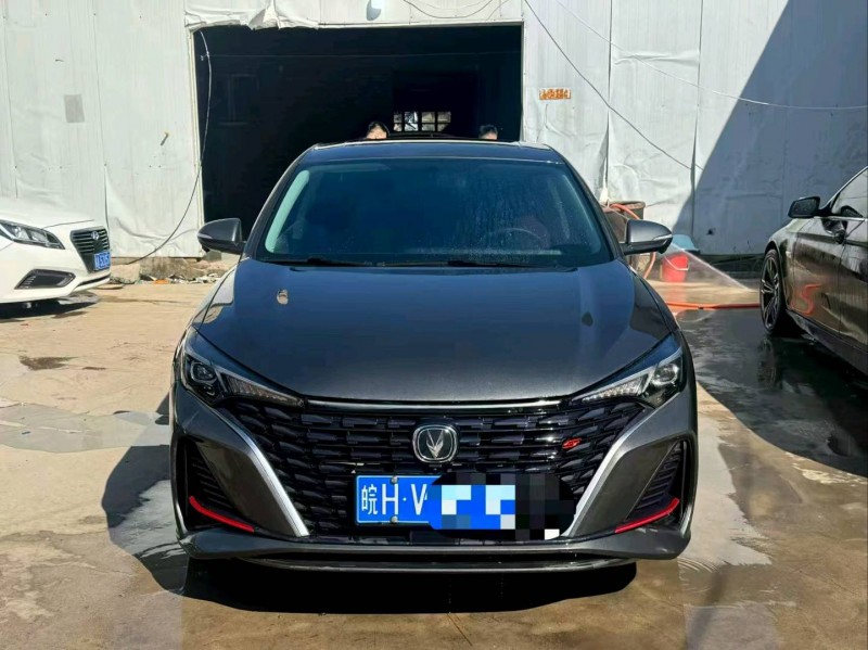 菏澤23年長安汽車逸動1