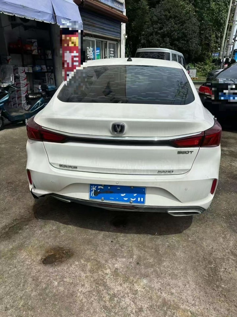 嘉興20年長安汽車逸動6