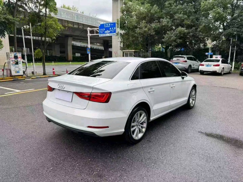 長沙15年奧迪A34