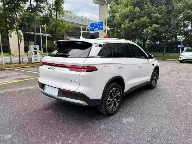 长沙25年比亚迪宋4