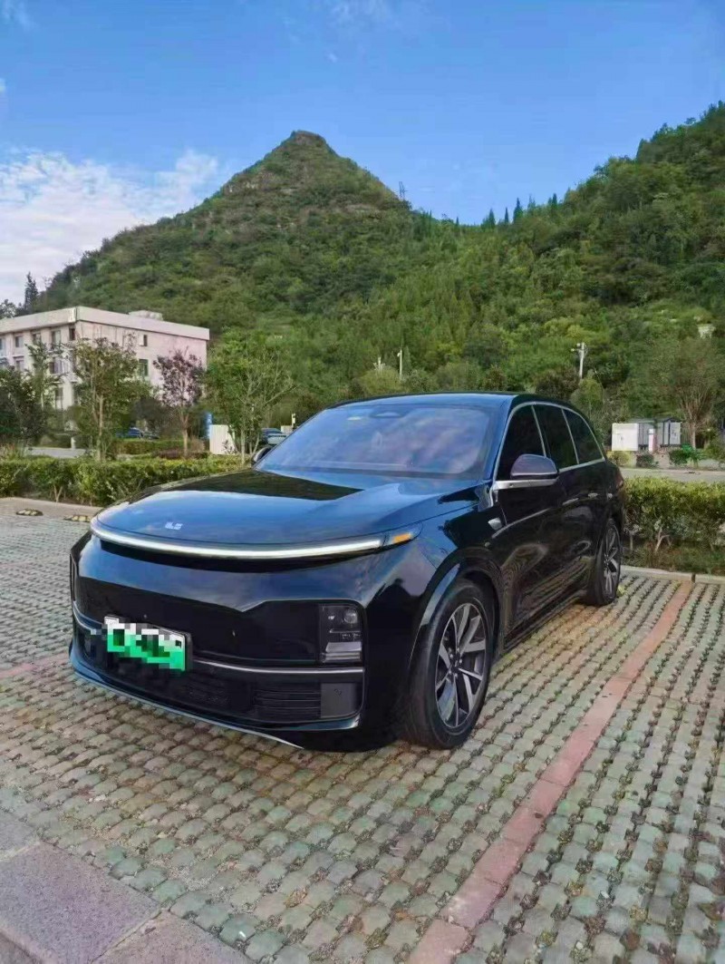 重庆23年理想L82
