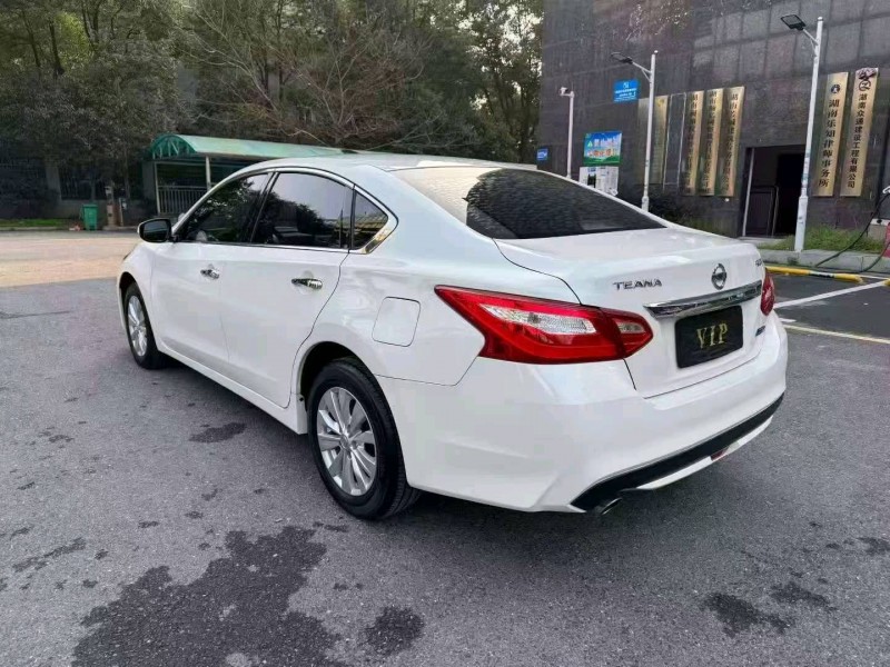 長沙18年日產天籟6