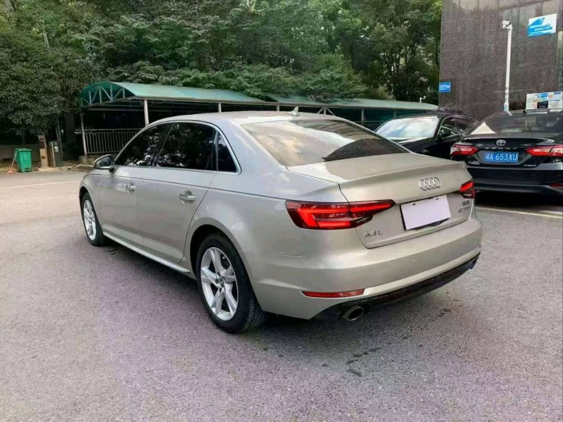 長沙18年奧迪A4L7