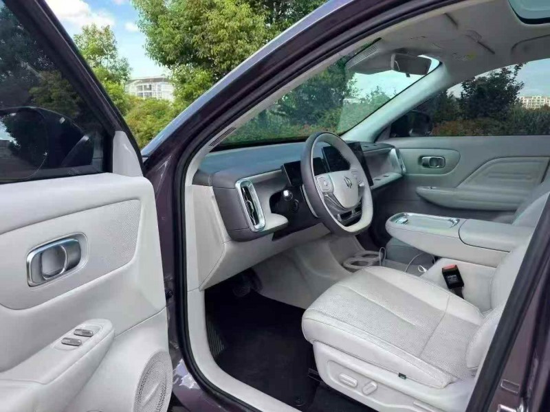 常州26年零跑汽車B107