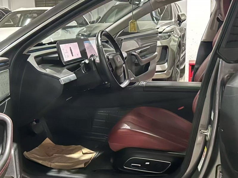 廣州21年小鵬汽車p75