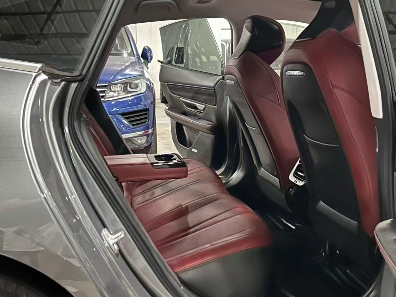 廣州21年小鵬汽車p77