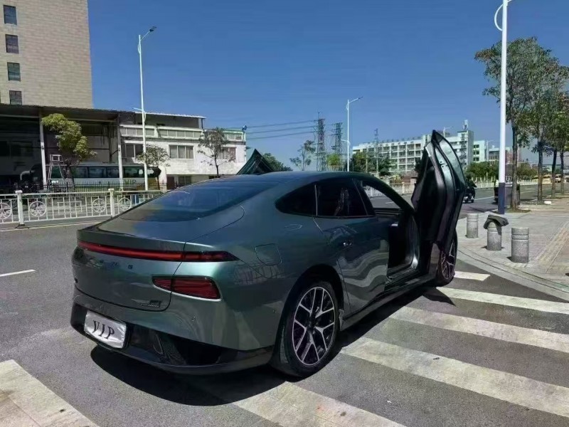 廣州23年小鵬汽車p74