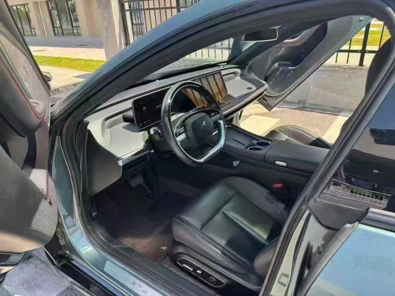 廣州23年小鵬汽車p76