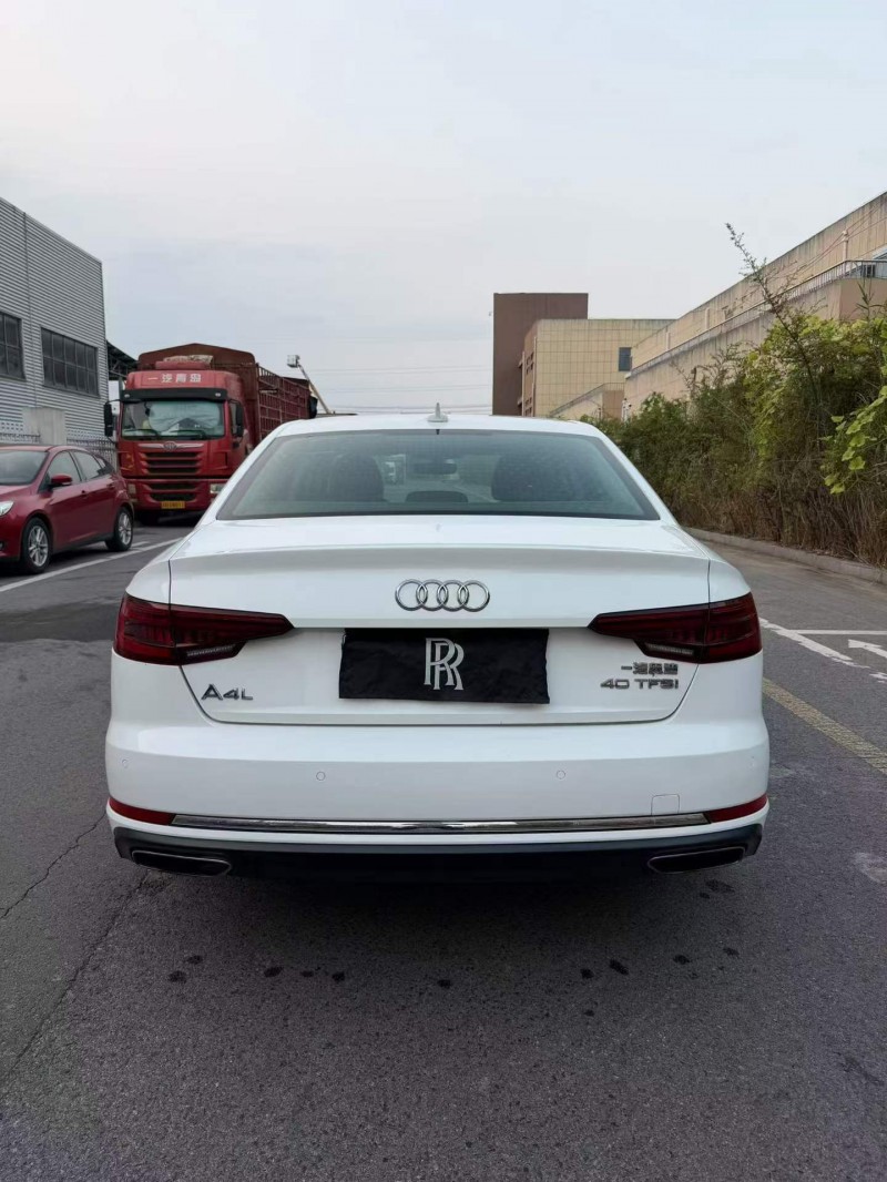 徐州22年奧迪A4L9