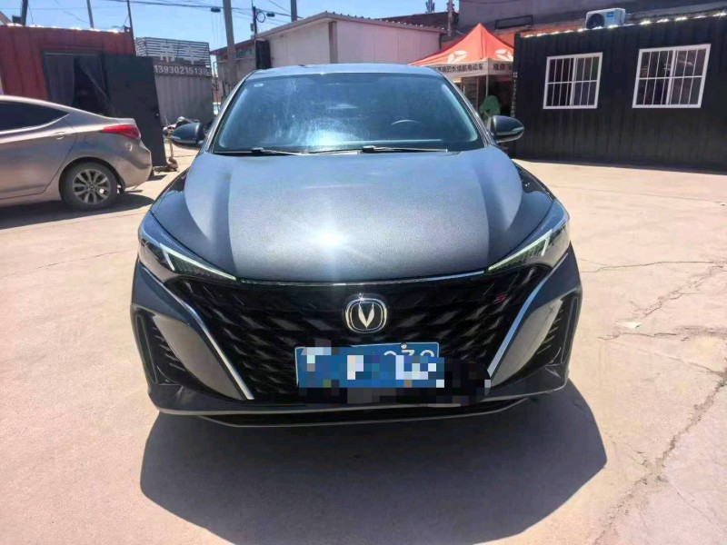 邢臺25年長安汽車逸動1