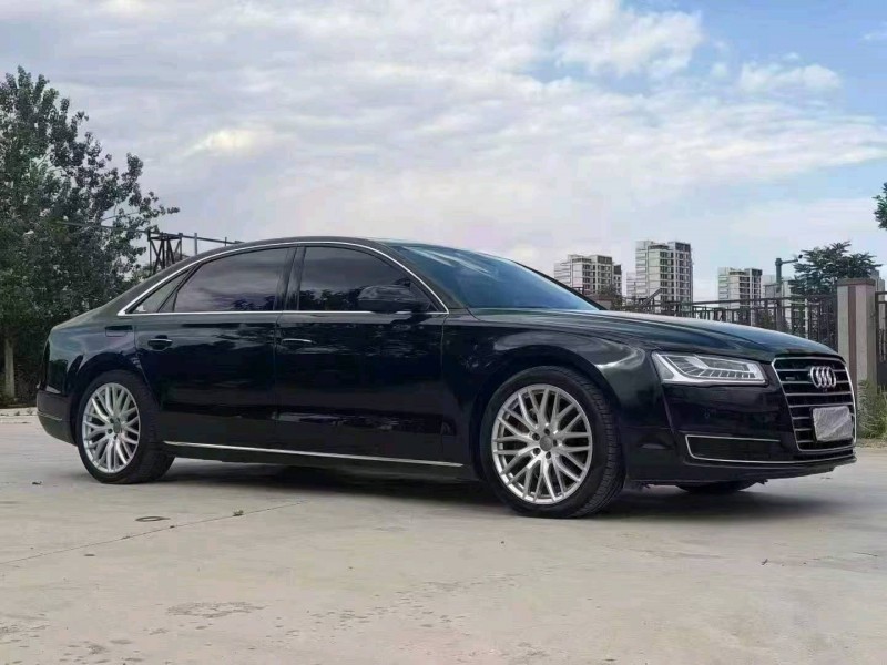 石家莊17年奧迪A8L2