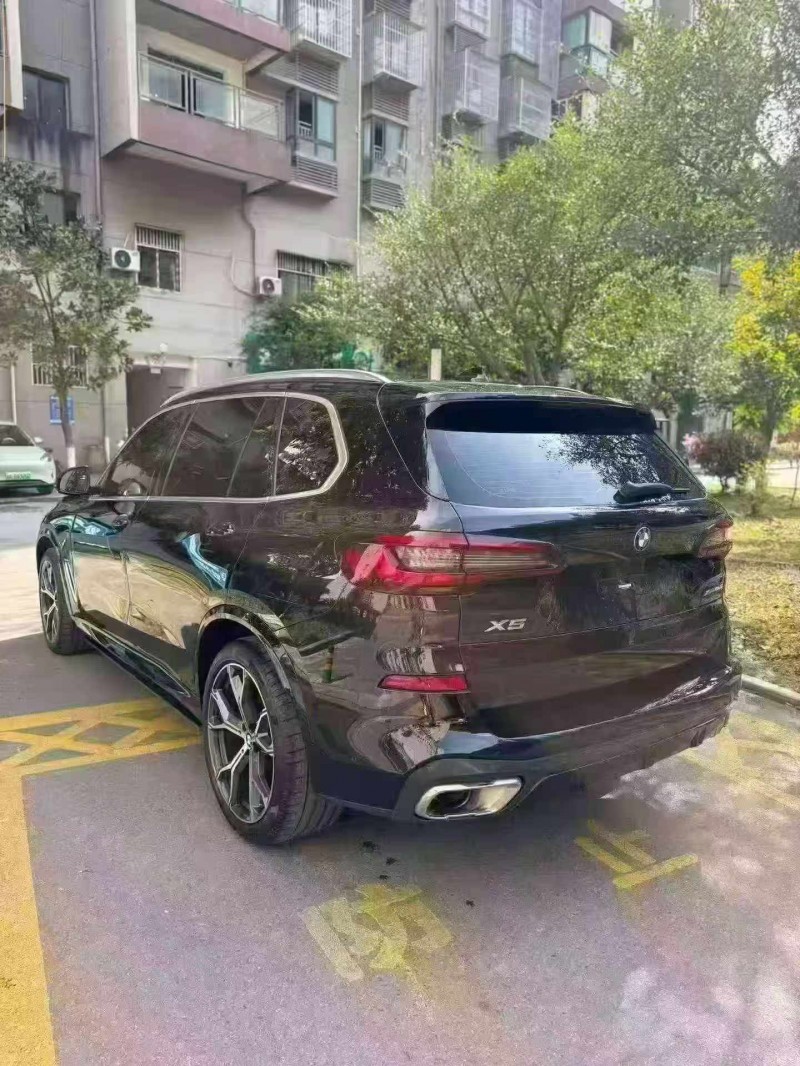 重慶23年寶馬X57