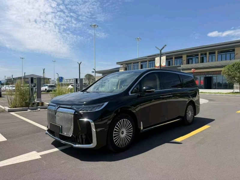 襄陽26年嵐圖汽車夢想家3