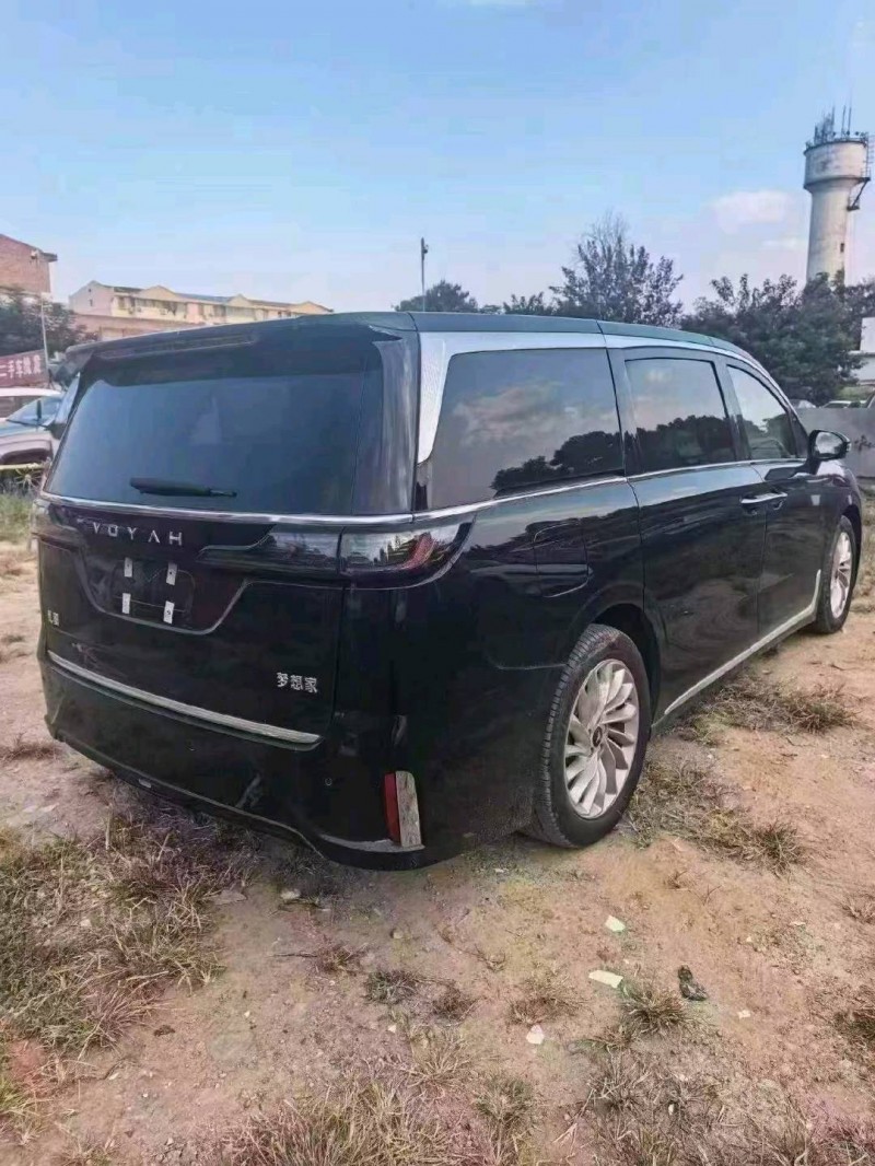西安26年嵐圖汽車夢想家7
